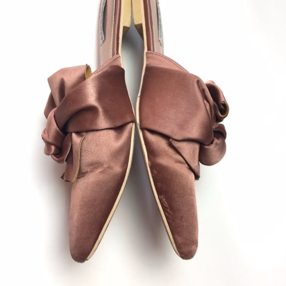 Cape Robbin Rose Gold/Pink Satin Ruffled Mules - Picture 4 of 7